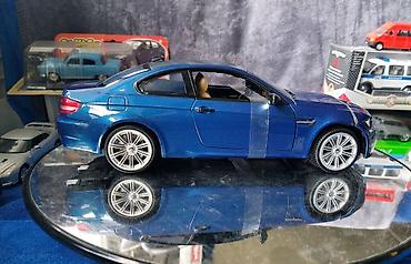 Avtomobil modelləri: Коллекционная модель BMW M3 E92 Coupe blue metallic 2007 MotorMax — 12