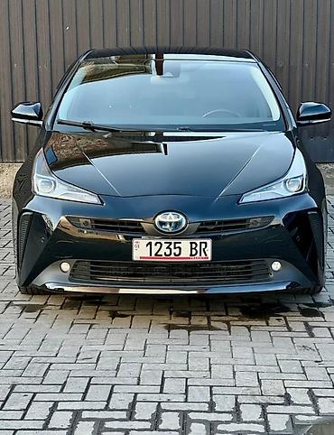 Toyota Prius: 2020 г., 1.8 л, Вариатор, Гибрид, Хэтчбэк — 2