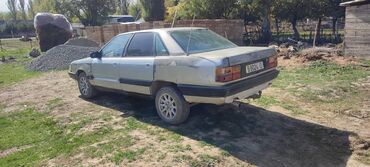 алмашам аудиге: Audi 100: 1987 г., 2 л, Механика, Бензин, Седан