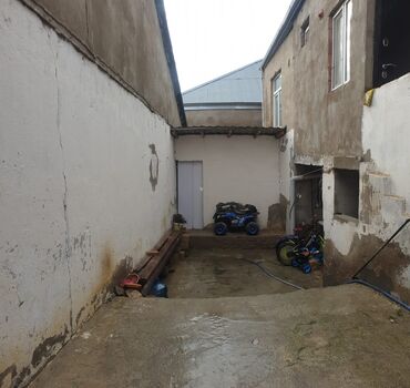 Köhnə tikili: Masazır, 5 otaqlı, Köhnə tikili, 100 kv. m — 14