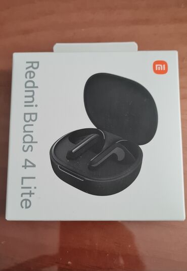 airpods qiymətləri: Xiaomi redmi buds 4 lite. Rəngi qaradır. Təzədirqutusu açılmayıb