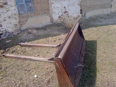 Тракторы МТЗ (Беларус): Трактор шаймандары менен сатылат — 9