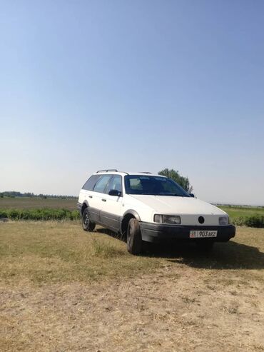 запчасти на опель вектра а: Volkswagen Passat: 1989 г., 1.8 л, Механика, Бензин, Универсал