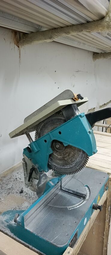 qapi ev ucun: Alüminium və PVC üçün emal avadanlıqları dəsti Təsvir: - Kəsim