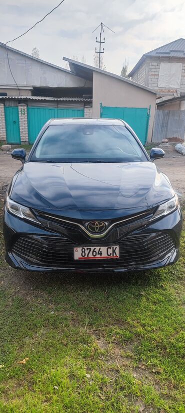 купить кожаные сиденья для авто бу: Toyota Camry: 2020 г., 2.5 л, Автомат, Бензин, Седан
