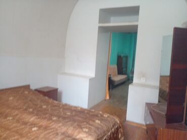 Günlük kirayə evlər: 45 kv. m, 2 otaqlı, İşıq, Su, Kanalizasiya — 6