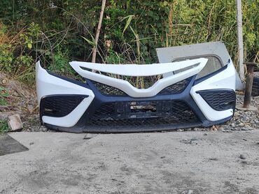 вампер на спринтер: Бампер Передний Toyota, Б/у