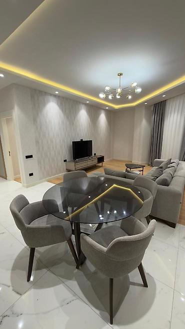 studio menziller: İcarəyə verilir 3 otaqlı yeni tikili 112 m², Ağ şəhər q. Kateqoriya — 5