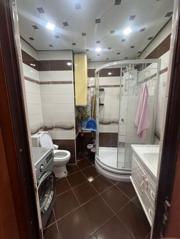 Köhnə tikili: Bakı, 8-ci mikrorayon, 4 otaqlı, Köhnə tikili, m. Azadlıq Prospekti, 100 kv. m — 9