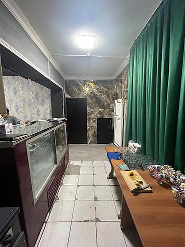 Продажа коммерческой недвижимости: Sumqayit seheri 8 ci mikrayon baki kucesi tam tam tam yol kenari 3 — 8