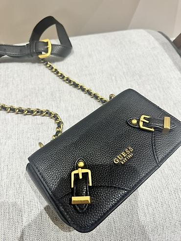 Çantalar: GUESS çiyin/çarpaz çanta - Rəng: qara - Material: dəri, iç hissə — 1