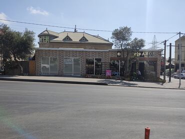 Mağazalar: ✅Gedis-Gelisli, ehalinin sıx məskunlasdigi ərazi ✅Xətai r. Köhnə — 17