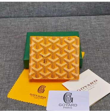 золотая кольца: Goyard кошельки есть в наличии: золотой свет,чёрный свет и зелёный