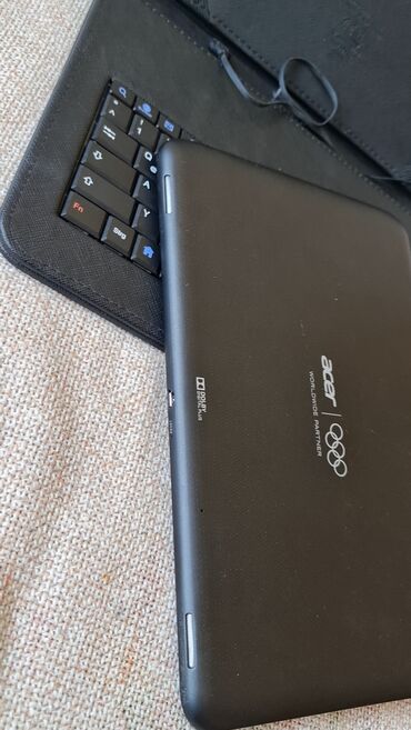 sobno cvece slike i nazivi: Tablet 10 inca kao nov sa maskom I tastaturom, sve radi nema mane