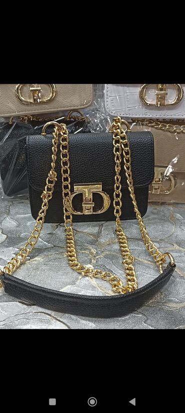 Çantalar: Əl çantası — 18