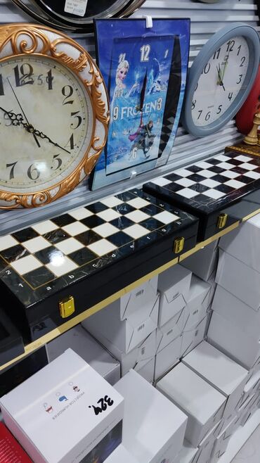 Futlyarlar, çexollar: Sahmatlar.muxtelif.
 yenidir.qiymetler ferqlıdir — 7