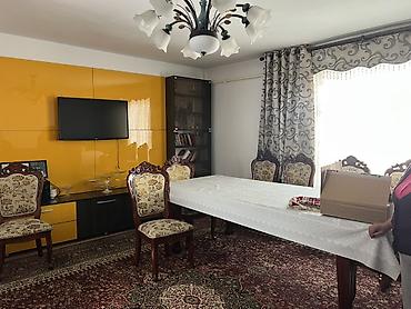 Продажа коттеджей и домов: Продаётся дом (полдома) в центре города! Отличное предложение для — 4