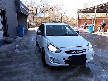 Hyundai: Hyundai Solaris: 2013 г., 1.4 л, Механика, Бензин, Седан — 3