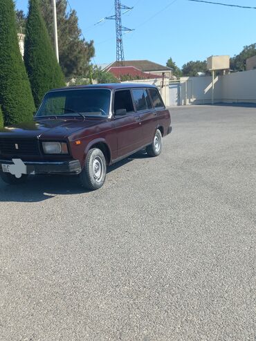 VAZ (LADA): VAZ 2104 universal, tünd-bordo rəng. Klassik kuzov, 5 qapı, geniş — 2