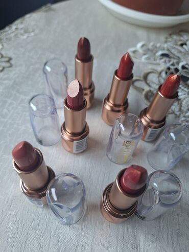 Šminka: Set ruževa za usne – raznovrsni tonovi i finiši - Više različitih — 13