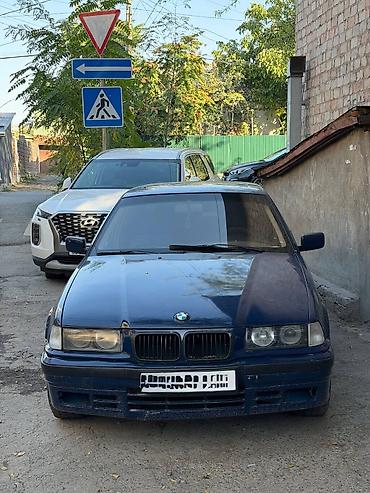 BMW 3 series: 1991 г., 1.6 л, Механика, Бензин, Седан