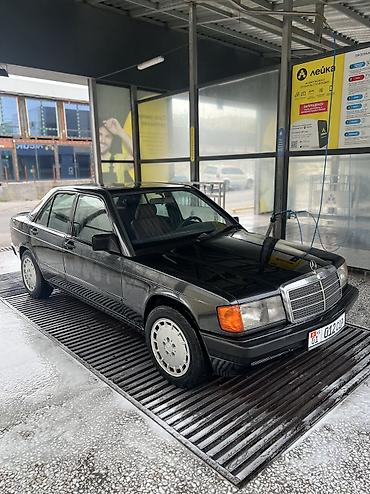 мб 190: Mercedes-Benz 190: 1986 г., 2.2 л, Автомат, Бензин, Седан — 10