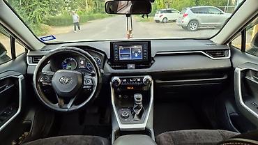 e klass: Toyota RAV4: 2019 г. — 8