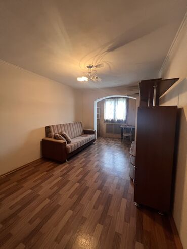 Продажа квартир: 1 комната, 37 м², Индивидуалка, 4 этаж
