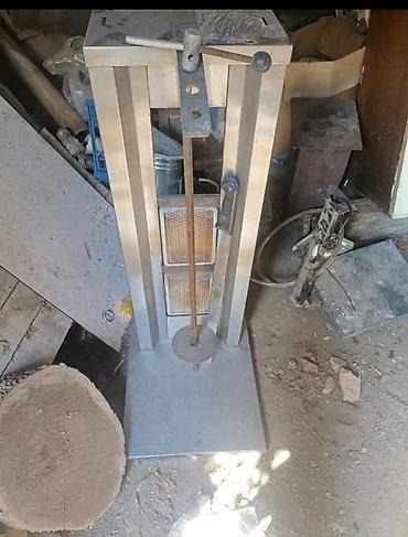 Qazla işləyən, 2 gözlü, Bıçaq ilə lalafo.az -da Qazla işləyən, 2 gözlü, Bıçaq ilə