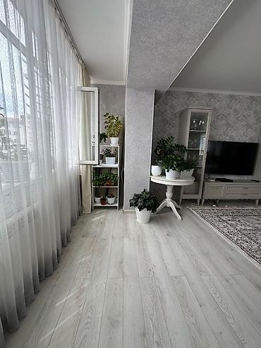 глобуса: 2 комнаты, 84 м², 7 мкр Элитка, 5 этаж, Дизайнерский ремонт — 2
