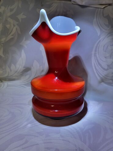 Ostali antikviteti: Vaza rucni rad Dragan Drobnjak iz 70ih. Vaza je perfektna,na vrhu — 1