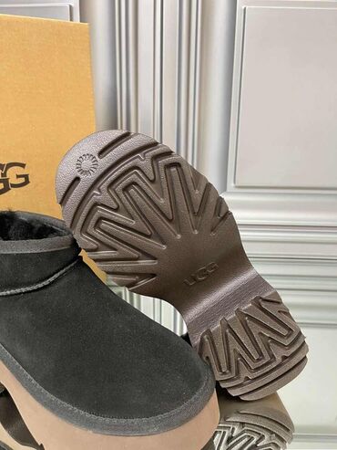 Ugg obuća: Ugg mini čizme, bоја - Bež, 41 — 10