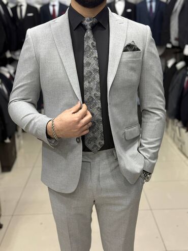 Kostyumlar: Kredit var. Kostyum almaq istəyən və ya kredit götürmək istəyirsizsə — 3