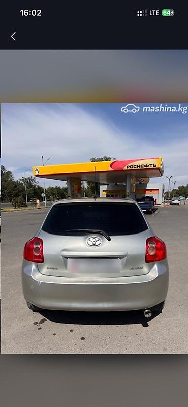 avensis 2001: Toyota Auris: 2008 г., 1.6 л, Робот, Бензин, Хэтчбэк — 2