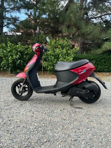 купить скутер 50 кубов в бишкеке: Скутер Suzuki, 50 куб. см, Бензин, Б/у