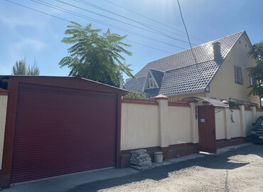 Продажа домов: Дом, 183 м², 6 комнат, Собственник, Косметический ремонт — 1