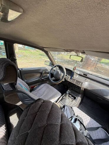 Mitsubishi: Mitsubishi Galant: 1989 г., 2 л, Механика, Бензин, Седан