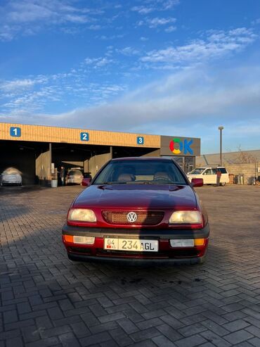 фольсваген вора: Volkswagen Vento: 1992 г., 1.8 л, Механика, Бензин, Седан