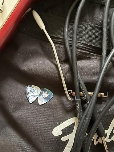 squier: - Электрогитара Squier by Fender в стиле Stratocaster, цвет Candy — 5