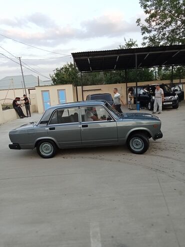 ford 2011: VAZ (LADA) 2107: 1.6 l | 2011 il | 89000 km