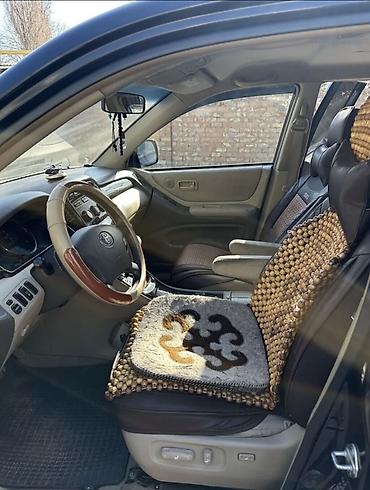 сары булун: Toyota Highlander: 2004 г., 3.3 л, Автомат, Бензин, Жол тандабас — 5