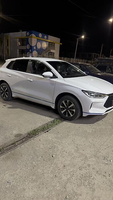 hyundai veloster: BYD E2: 2020 г., Электромобиль, Хэтчбэк — 1