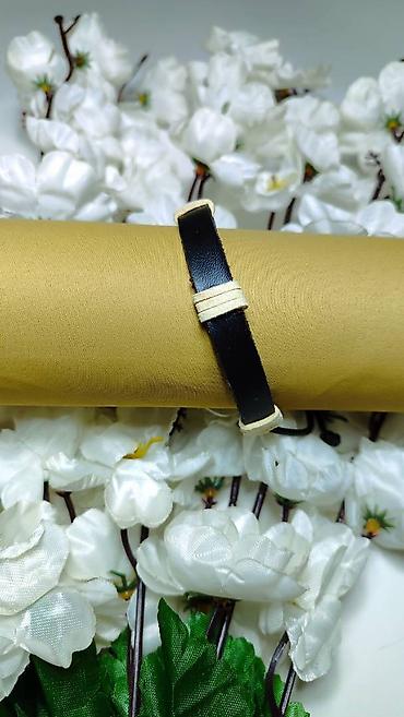 lenonke ray ban: Kožna minimalistička narukvica - Materijal: prirodna crna koža sa bež — 1