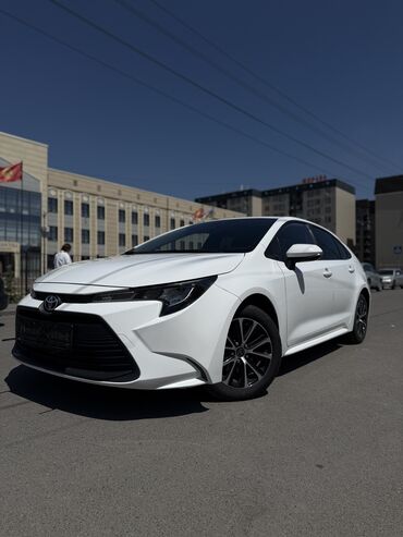 Toyota: Toyota Corolla: 2023 г., 1.5 л, Типтроник, Бензин, Седан