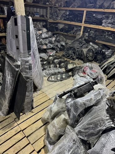 Digər kuzov detalları: Avtomobil üçün ehtiyat hissələri və kuzov detallarını geniş BMw — 10