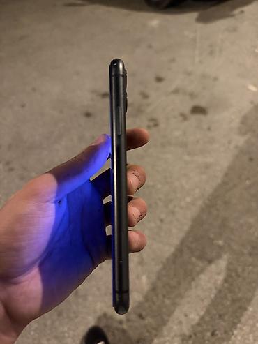 iphone 80: IPhone 11, 64 GB, Qara, Face ID — 2