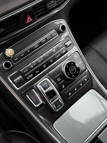 Hyundai: Hyundai Santa Fe: 2022 г., 1.6 л, Автомат, Гибрид, Кроссовер — 16