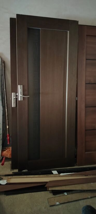 Darvazalar və aksesuarlar: Taxta interyer qapıları – klassik dizayn - Material: taxta/taxta