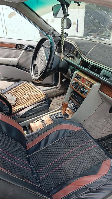 210 mers: Mercedes-Benz W124: 1994 г., 2.2 л, Автомат, Бензин, Седан — 5