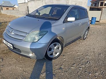 опель вектора с: Toyota Ist: 2003 г., 1.5 л, Автомат, Бензин, Хэтчбэк — 2
